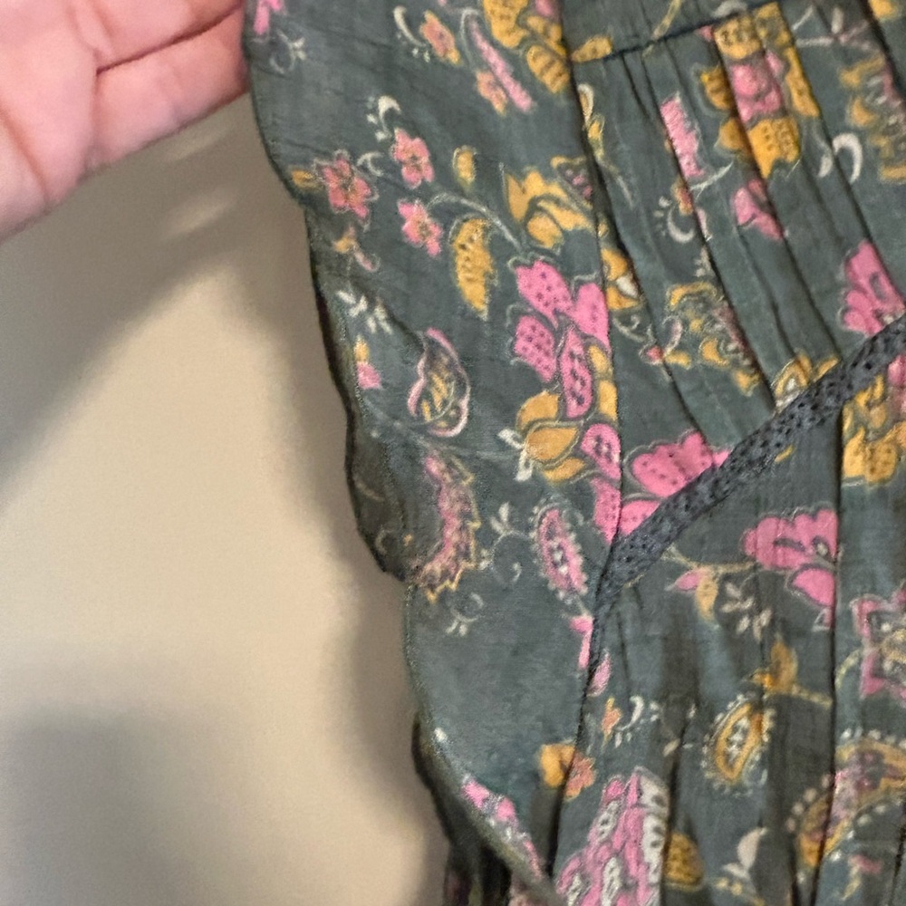 Nanette Lepore Floral Green Top - Picture 2 of 7